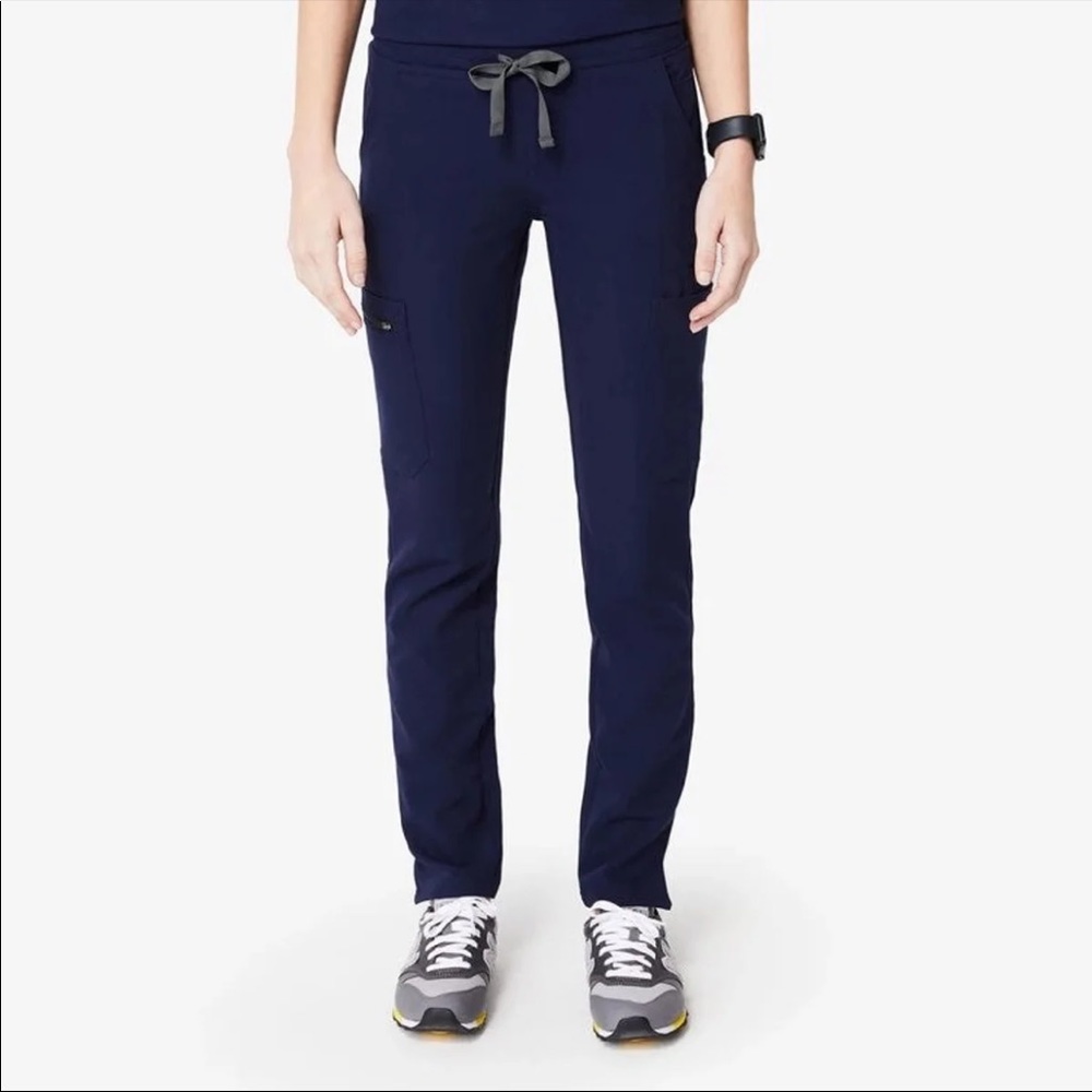Figs Yola scrub pants XS Tall